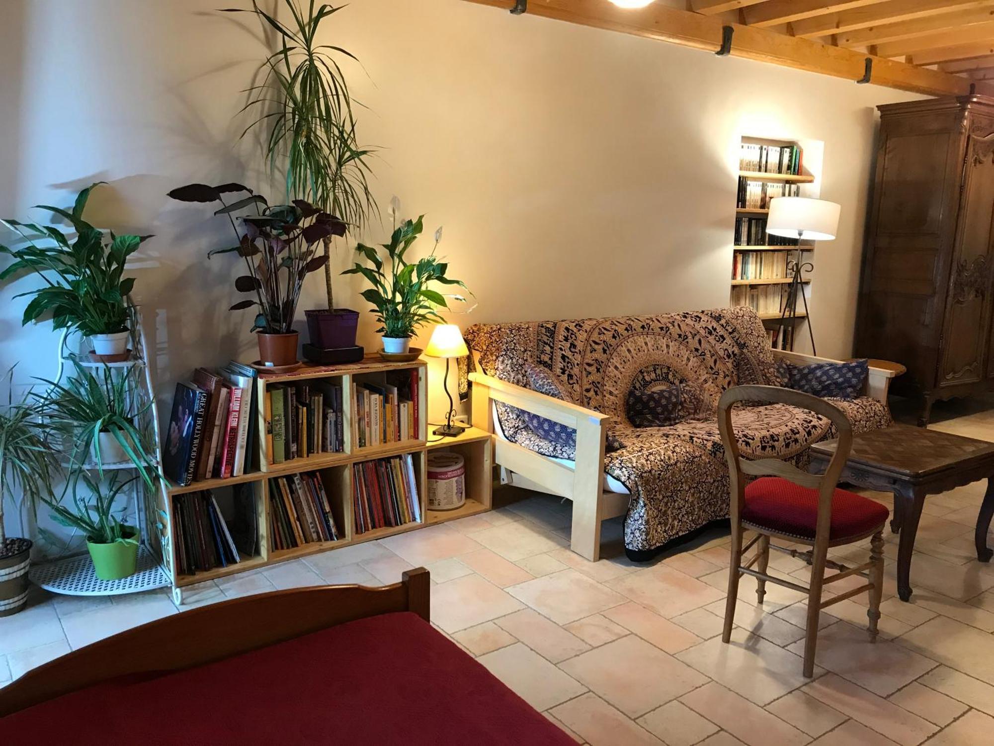 Bed and Breakfast Ecolieu Le Chant Du Temps Saint-Usuge Экстерьер фото